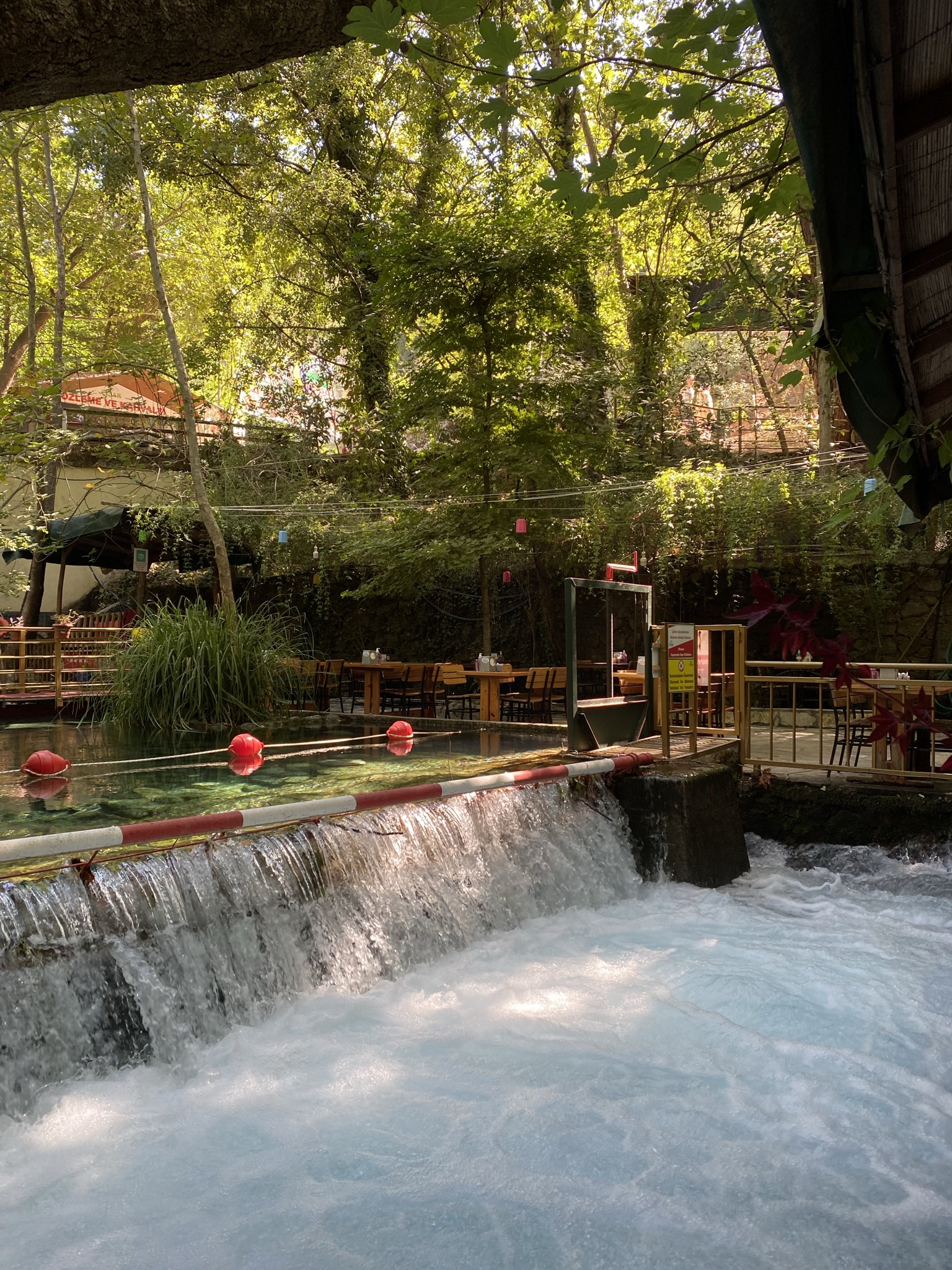 Yuvarlakçay Nerede?